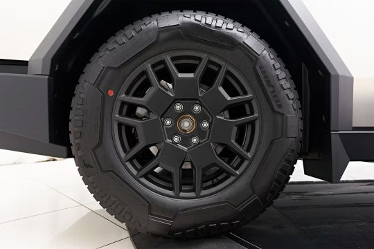 Tesla Cybertruck Center Caps